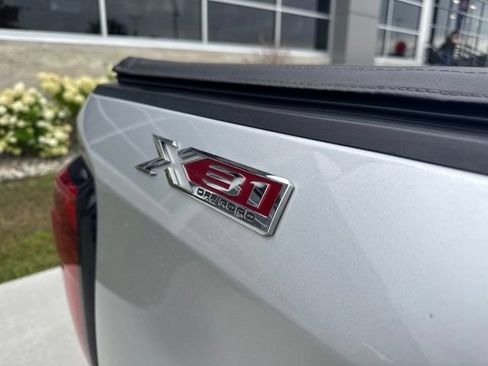 Used 2021 GMC Sierra 1500 Elevation w/ Preferred Package AWD/4WD image 6
