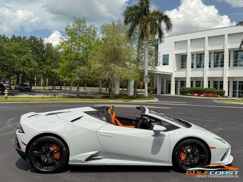 Used 2021 Lamborghini Huracan EVO RWD image 63