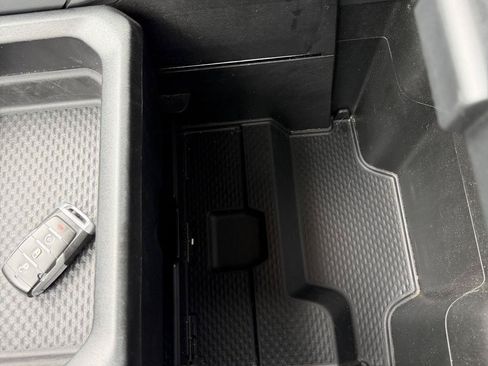 Used 2024 RAM 1500 Laramie AWD/4WD image 21