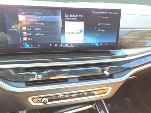 Certified 2024 BMW X5 xDrive40i w/ Premium Package image 33