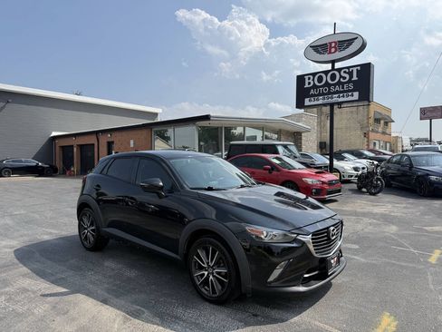 Used 2017 MAZDA CX-3 Touring FWD image 1