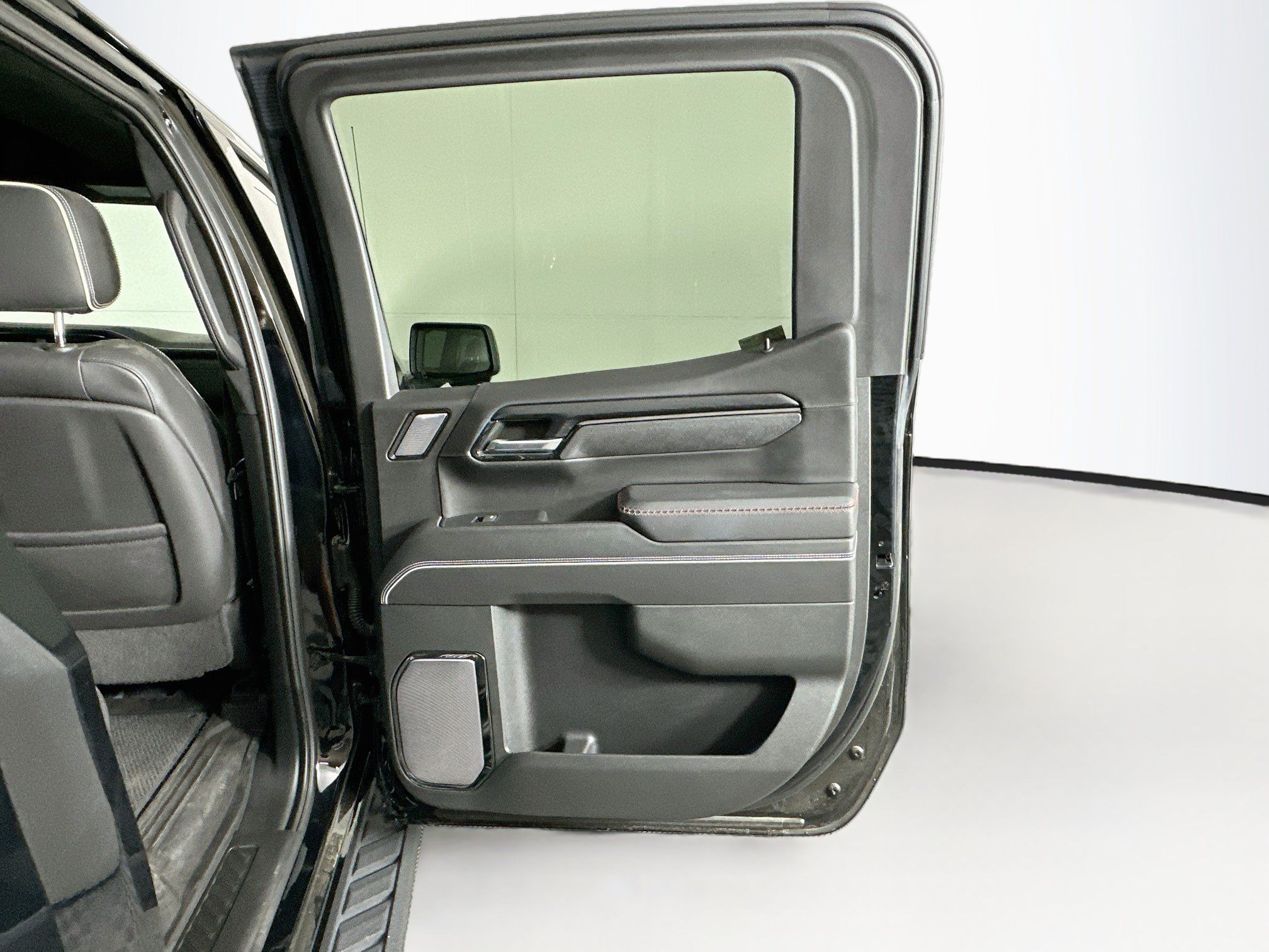 Used 2023 GMC Sierra 1500 AT4X AWD/4WD image 31