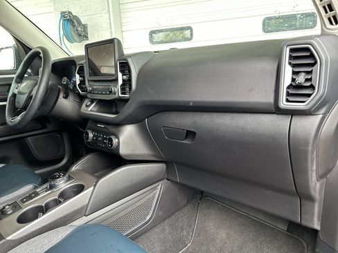 Used 2024 Ford Bronco Sport Outer Banks w/ Tech Package AWD/4WD image 15