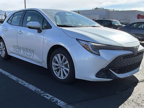 Used 2023 Toyota Corolla SE image 1