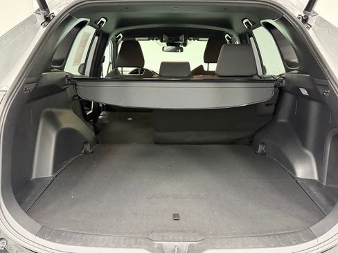 Used 2021 Toyota RAV4 SE image 25
