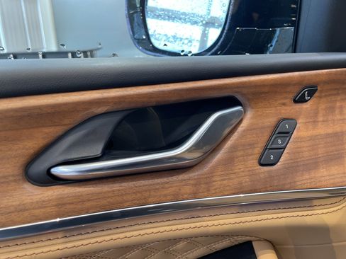 New 2025 Jeep Grand Cherokee L Summit w/ Advanced Protech Group IV image 14