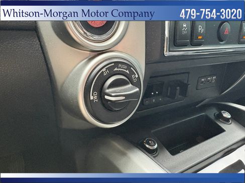 Used 2019 Nissan Titan PRO-4X w/ Pro-4x Convenience Package image 27