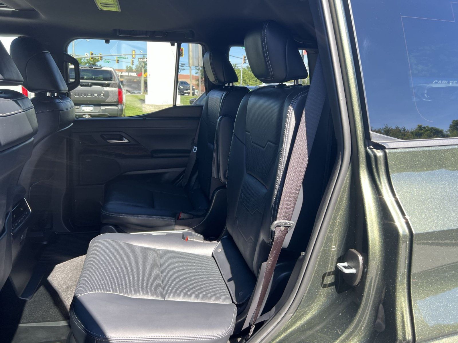 Used 2026 Lexus GX 550 w/ Accessory Package (2T) AWD/4WD image 25