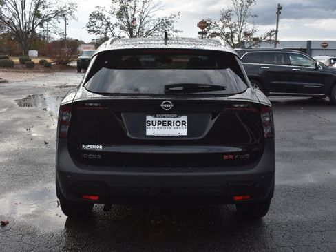New 2026 Nissan Kicks SR w/ SR Premium Package AWD/4WD image 6