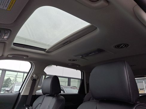 New 2025 Kia Telluride EX w/ EX Captain's Chair Package image 11