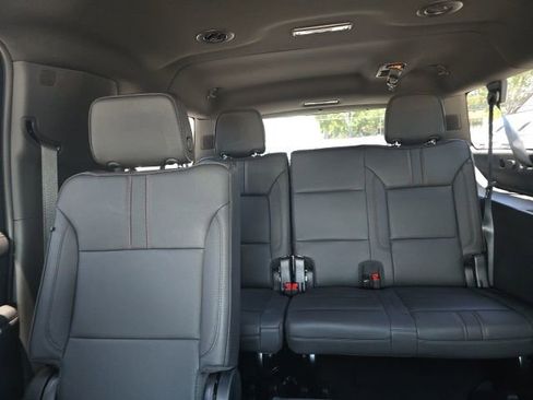 Used 2023 Chevrolet Suburban RST w/ Sport Performance Package AWD/4WD image 13