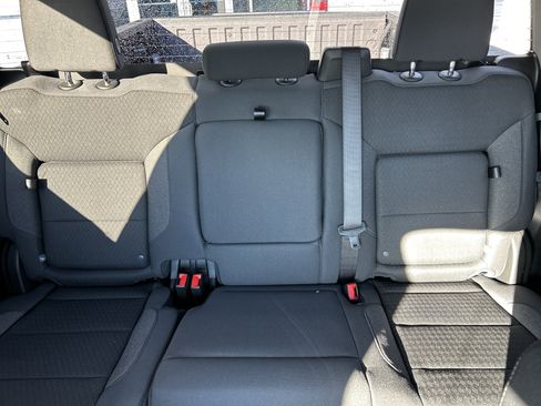 New 2026 GMC Sierra 1500 Elevation image 19