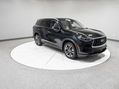 Used 2023 INFINITI QX60 Luxe w/ Cargo Package FWD image 32
