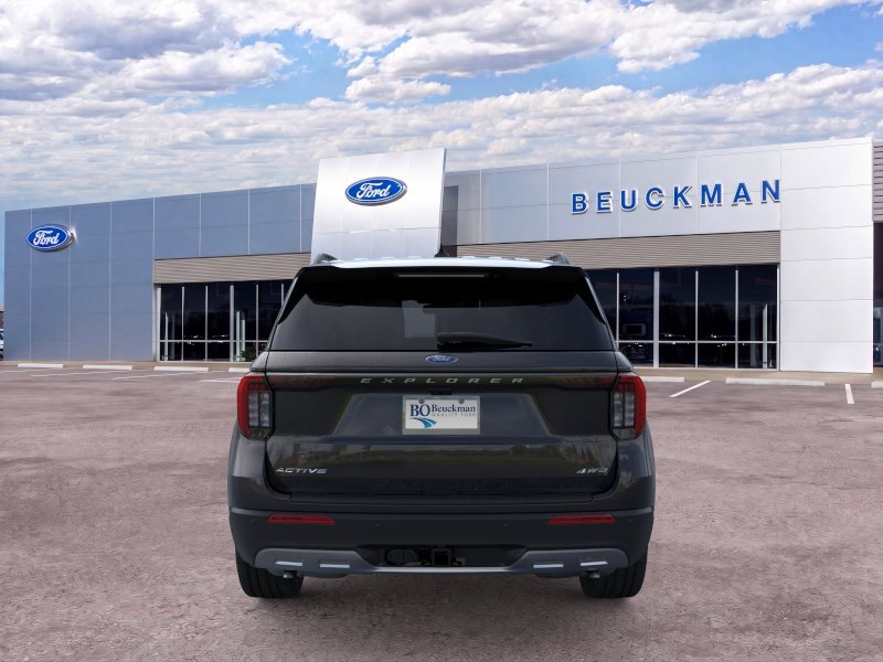 Used 2026 Ford Explorer Active w/ Active Comfort Package AWD/4WD image 7