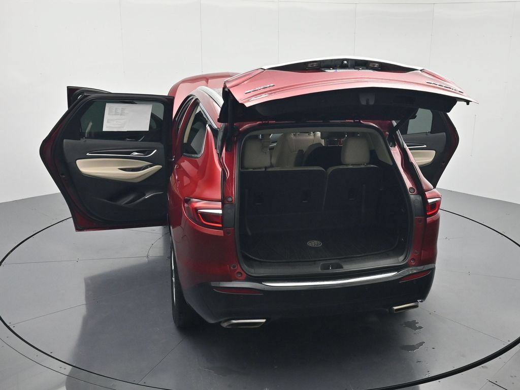 Certified 2018 Buick Enclave Essence FWD image 46