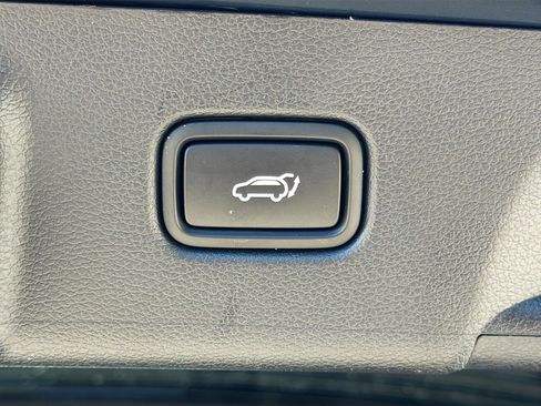 Used 2022 Hyundai Palisade SEL w/ Convenience Package image 12