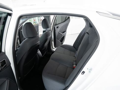 Used 2015 Kia Optima LX image 10