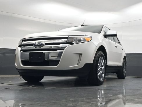 Used 2011 Ford Edge Limited w/ 302A Rapid Spec Order Code FWD image 39