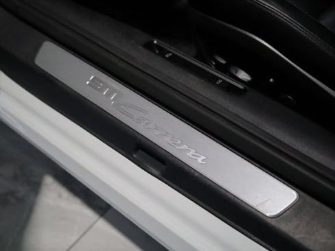 Used 2020 Porsche 911 Carrera RWD image 28