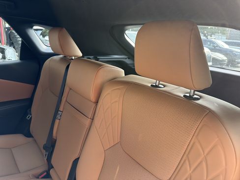 Used 2026 Lexus RX 350 Premium w/ Accessory Package (Z1) FWD image 30