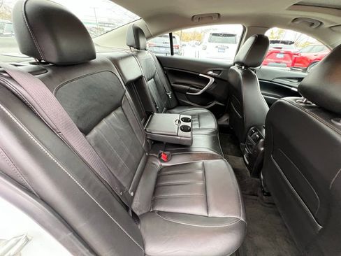 Used 2012 Buick Regal Premium image 22