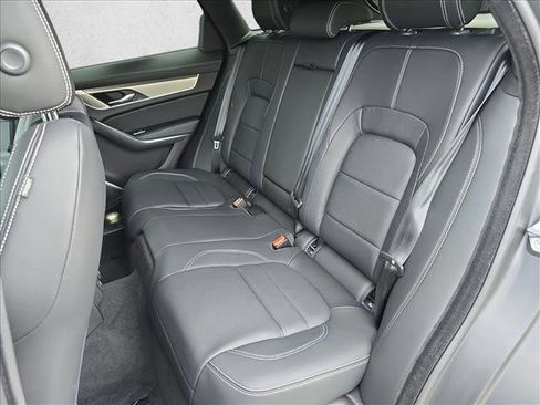 Certified 2025 Jaguar F-PACE R-Dynamic S image 14