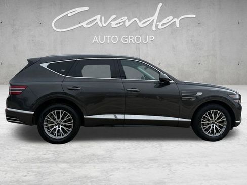 Used 2025 Genesis GV80 2.5T Standard AWD/4WD image 17