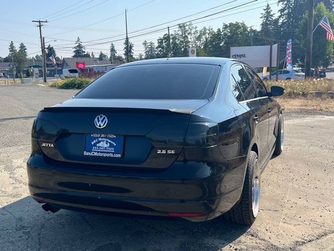 Used 2013 Volkswagen Jetta SE FWD image 36
