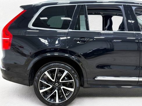 Used 2023 Volvo XC90 B6 Plus w/ Protection Package image 8