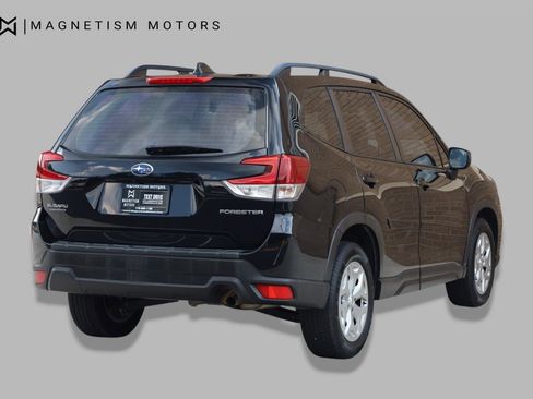 Used 2021 Subaru Forester AWD/4WD image 7
