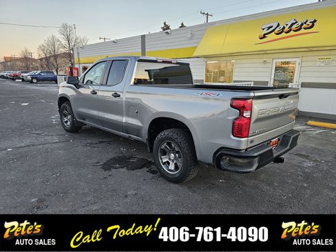 Used 2023 Chevrolet Silverado 1500 W/T w/ Trailering Package image 2