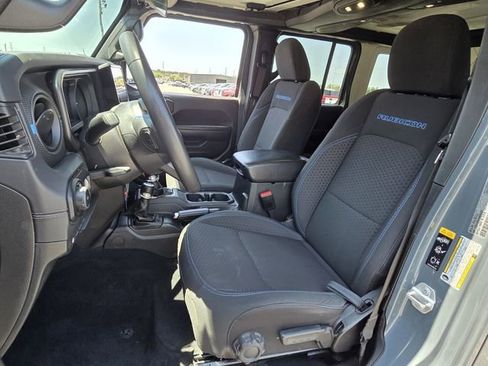 Used 2024 Jeep Wrangler Unlimited Rubicon 4xe AWD/4WD image 9
