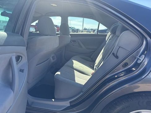 Used 2011 Toyota Camry LE w/ LE Extra-Value Pkg image 13