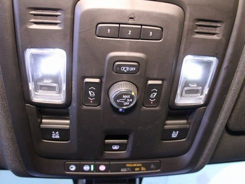 Used 2021 GMC Yukon SLT image 30