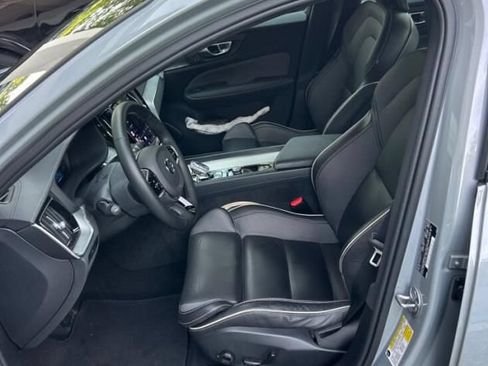 Used 2024 Volvo S60 B5 Ultimate AWD/4WD image 5
