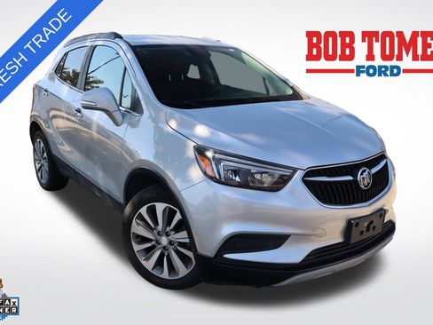 Used 2018 Buick Encore Preferred FWD image 1