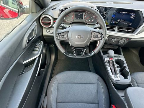 New 2026 Chevrolet Trax RS w/ Driver Confidence Package image 15