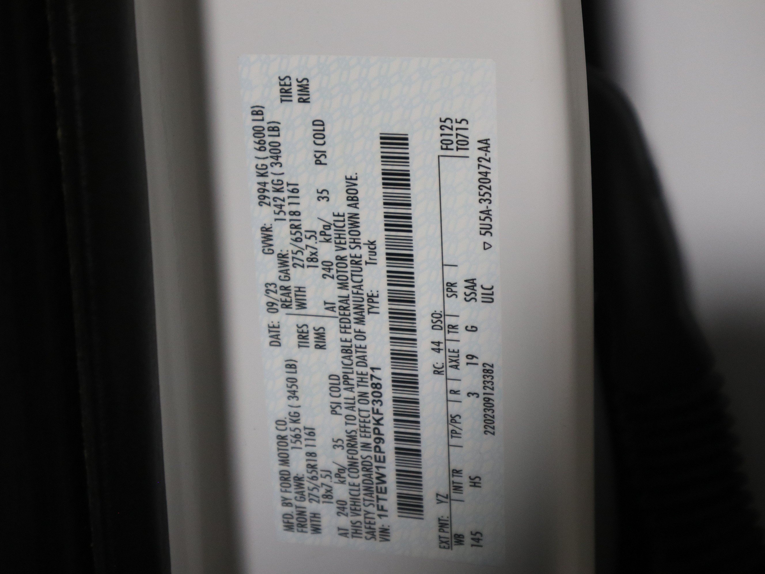 Used 2023 Ford F150 Lariat AWD/4WD image 34