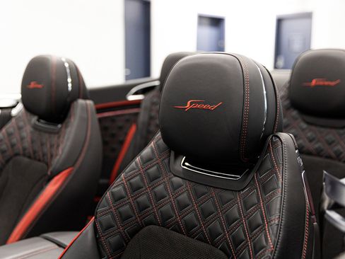 Used 2024 Bentley Continental GT Speed image 36