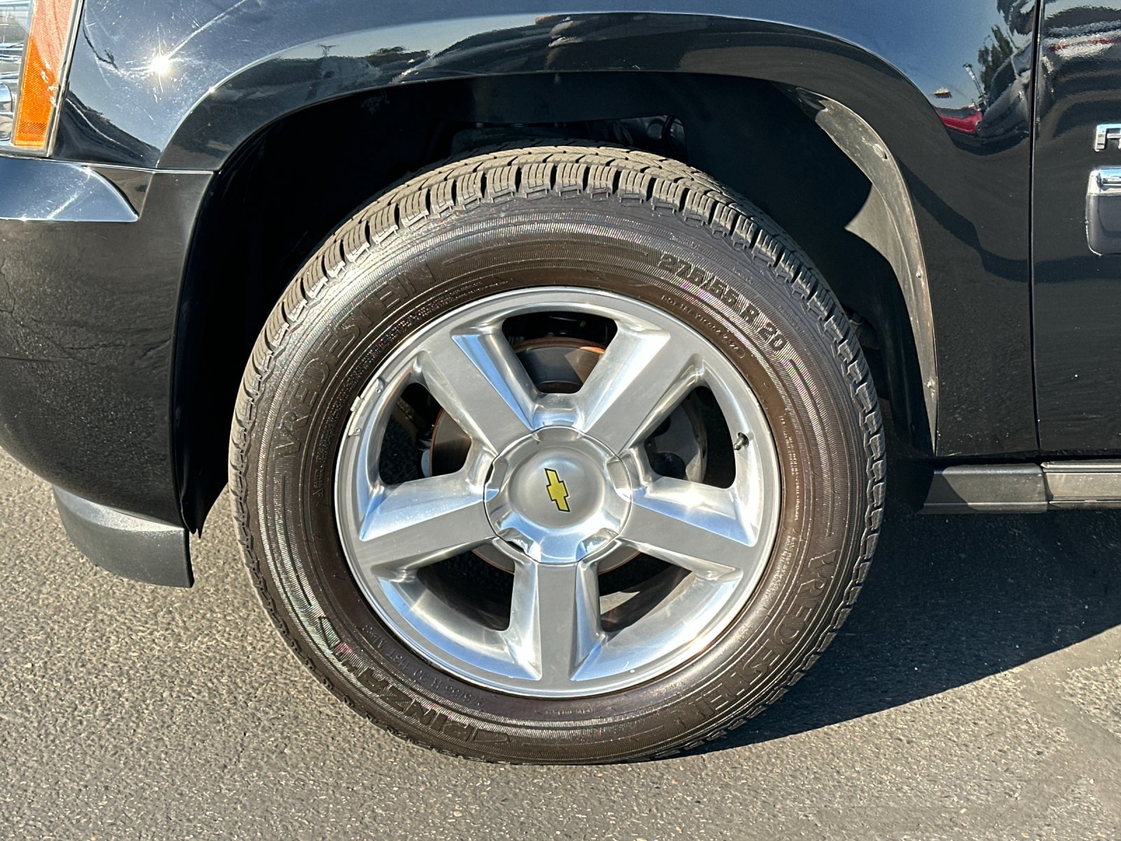 Used 2013 Chevrolet Avalanche LTZ AWD/4WD image 24