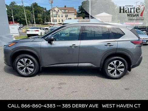 Used 2021 Nissan Rogue SV w/ Premium Package AWD/4WD image 2