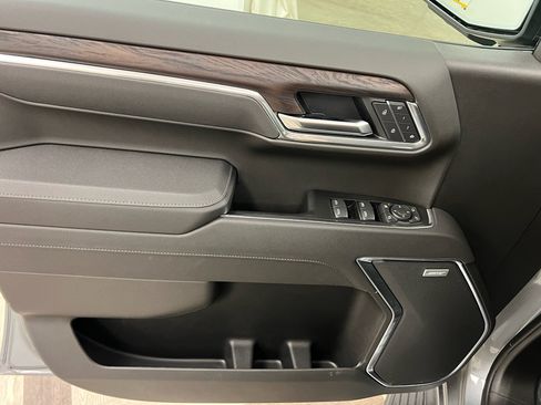 New 2026 GMC Sierra 1500 SLT w/ SLT Premium Plus Package image 4