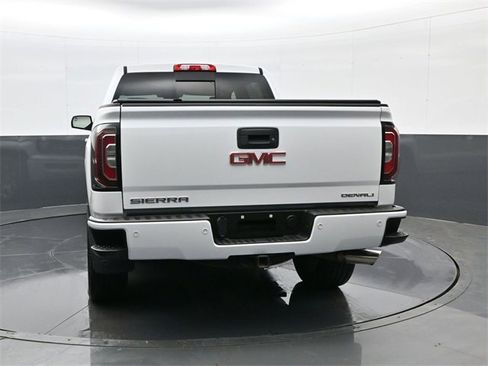 Used 2018 GMC Sierra 1500 Denali w/ Denali Ultimate Package image 6
