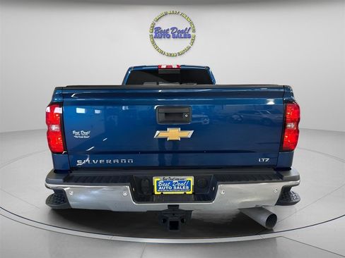 Used 2017 Chevrolet Silverado 2500 LTZ w/ Duramax Plus Package AWD/4WD image 4