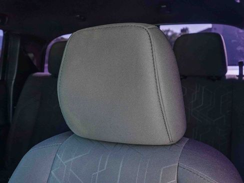 Certified 2018 Toyota Tacoma TRD Sport RWD image 30