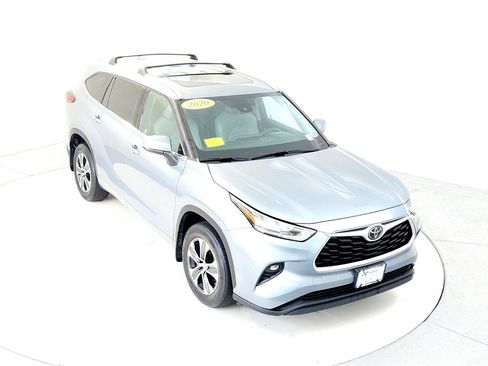 Certified 2020 Toyota Highlander XLE image 13