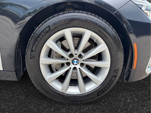 Used 2021 BMW 740i xDrive AWD/4WD image 13