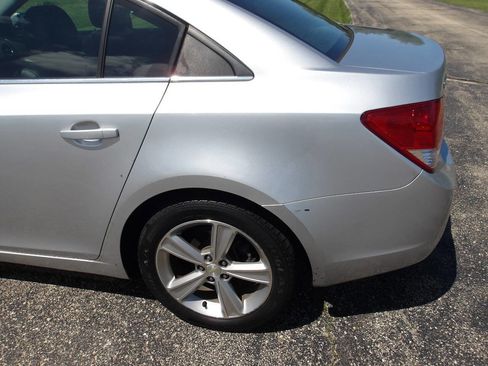 Used 2012 Chevrolet Cruze LT FWD image 33