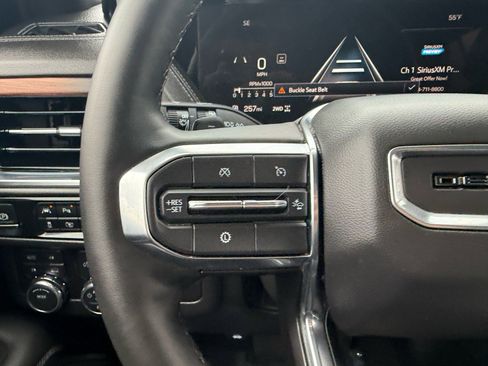 Used 2025 GMC Yukon Denali image 25