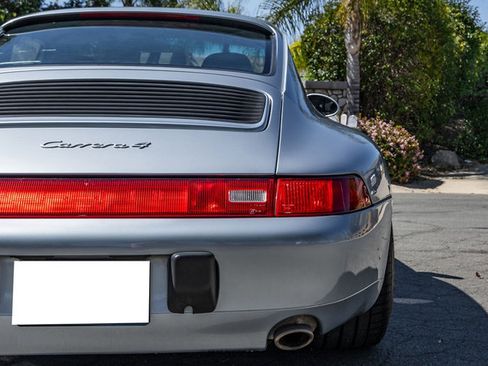 Used 1995 Porsche 911 Carrera 4 image 55